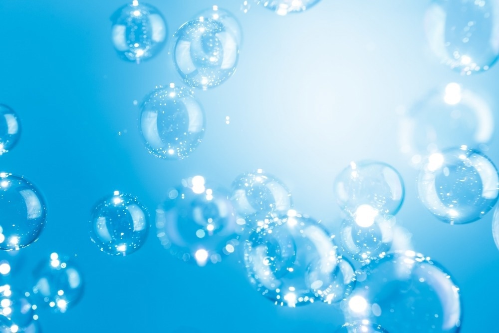 Revolutionary Technique Unveils Real-Time Electron Movement in Water