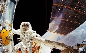 From Axiom-1 to Artemis 1: How Humans are Reaching the Stars with Space Flight