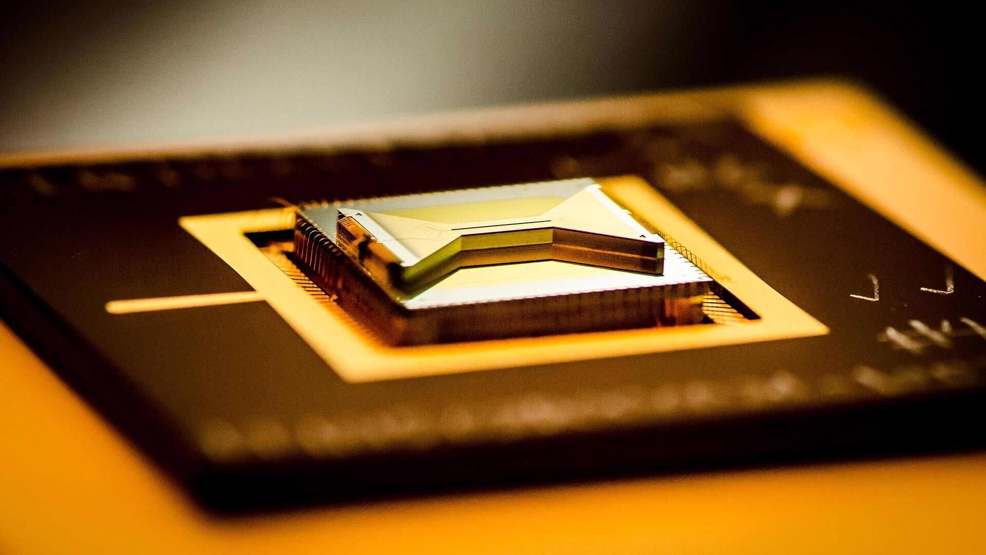 A Team of Qubits in Quantum Computer Chips Could Help Lower Rates, Enhance Device Reliability