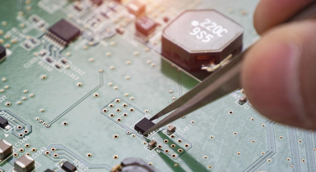 New Insights on the Development of New Generation of Powerful Computers.