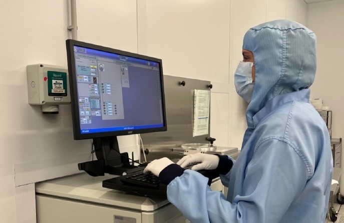 Archer Achieves Qubit Material Functionality at Room Temperature in Air