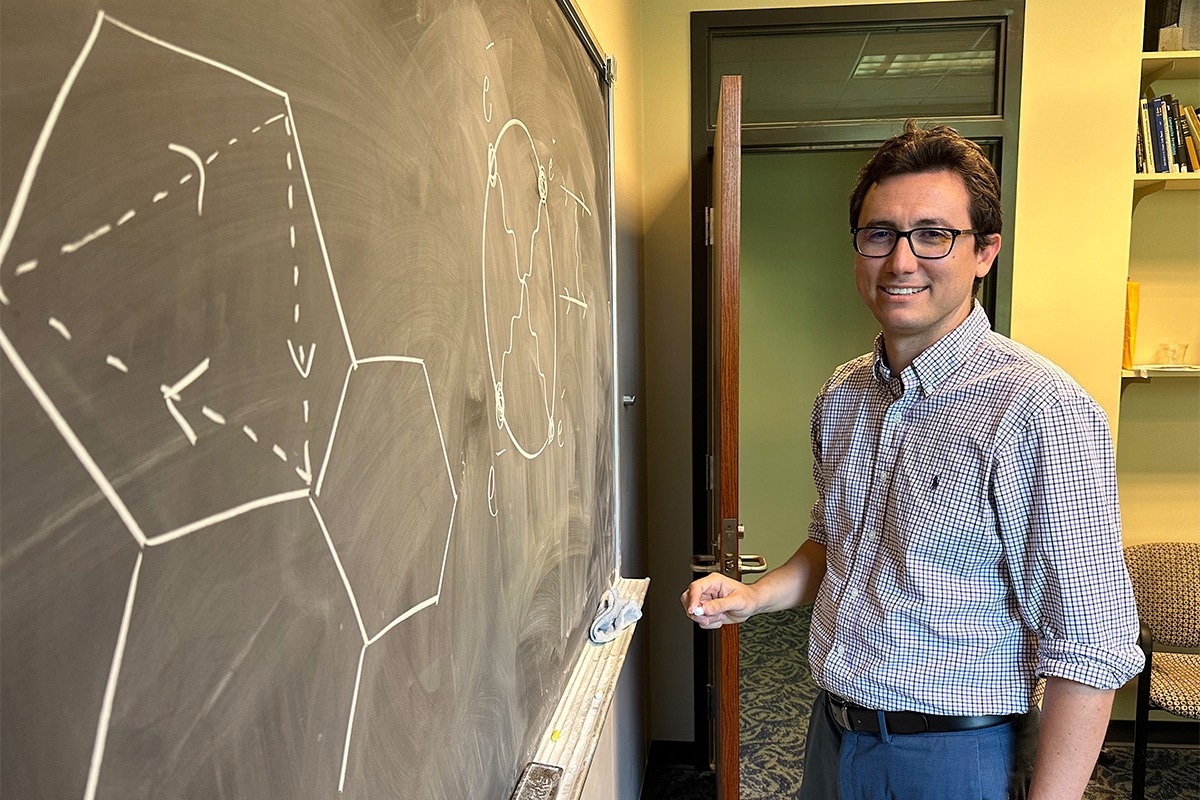 New Mechanism Behind Oscillating Superconductivity Discovered