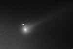 Chunks May Have Split Off From Nucleus of Comet ISON
