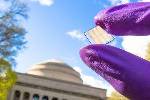 Research Advances Quantum-Dot Films for Low-Temperature Quantum-Dot PV Cells