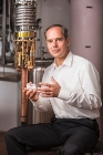 NWO Honors Experimental Physicist with Spinoza Prize