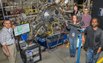 Static Charge Stripes Coexist with Superconductivity in Cuprates, Scientists Reveal