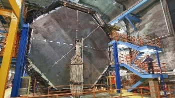 Discovery of Ghost-Like Neutrino Particle May Unlock Great Mysteries of the Universe