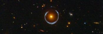 Astronomers Use Observations of Cosmic Horseshoe to Measure Properties of Early Universe