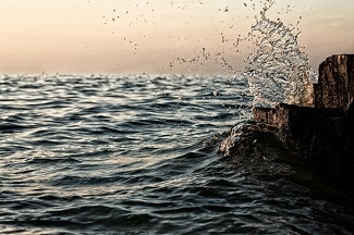 Researchers Reveal Unique Nature of Quantum Solitary Waves