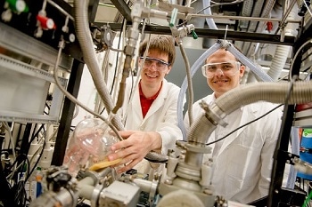 New Quantum-Mechanical Property Detected in Carbon Atoms