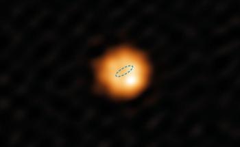 Astronomers Use ALMA Telescope to Make Sharpest Observations of Red Giant Star 