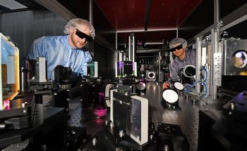 Researchers Attempt to Downsize Particle Accelerators