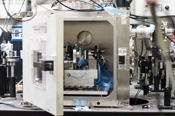 Quantum-Based Study Shows Heat Energy can Travel Through Complete Vacuum