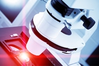New Class of Broadband Light Emitters Developed Based on Colloidal Quantum Dot Technology