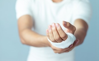 Carbon Quantum Dot Dressings For Advanced Wound Healing