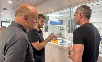 UK Science and Technology Secretary, Peter Kyle, Visits Universal Quantum to Discuss Quantum Innovation and Leadership