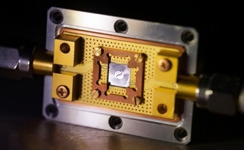 RIKEN Unlocks High-Gain, Ultra-Low-Noise Quantum Sensing