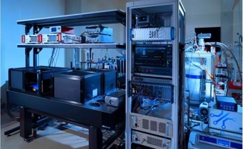 Fujitsu Develops Diamond-Spin Quantum Computer Prototype