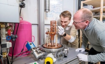 Pyramid Tip Geometry Maximizes Spatial Resolution for Nanoscale Quantum Phenomena